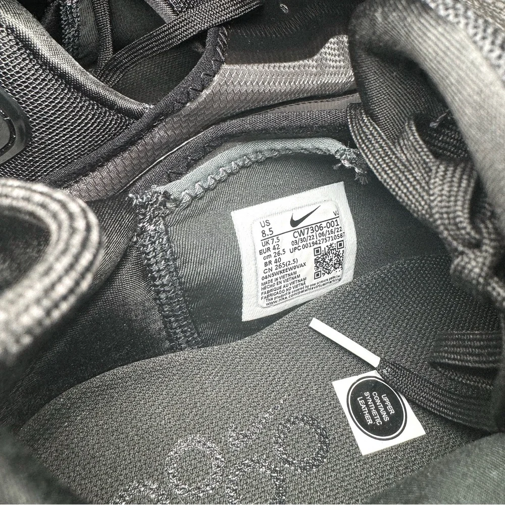 NWOB‼️- NIKE AIR MAX 2090 Running Sneakers (Black/Grey/White) -M 8.5 / W 9.5 - Picture 11 of 15